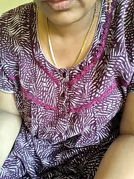 Snapshot of samitasharma chatting on November 21, 7:29 am samitasharma online show from November 21, 7:29 am