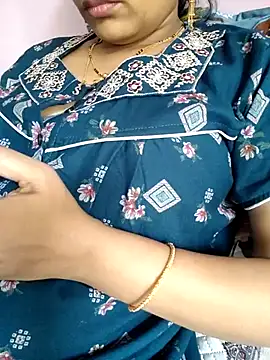 Snapshot of samitasharma chatting on October 23, 6:34 am samitasharma online show from October 23, 6:34 am