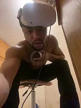 Snapshot of NBABBC345 chatting on January 7, 10:55 am NBABBC345 online show from January 7, 10:55 am