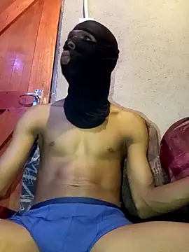 Snapshot of Thickcockzivyy chatting on December 5, 8:39 pm Thickcockzivyy online show from December 5, 8:39 pm