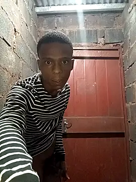 Snapshot of Thickcockzivyy chatting on November 28, 8:53 pm Thickcockzivyy online show from November 28, 8:53 pm