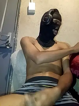 Snapshot of Thickcockzivyy chatting on December 20, 3:31 am Thickcockzivyy online show from December 20, 3:31 am