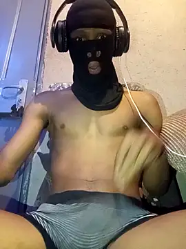 Snapshot of Thickcockzivyy chatting on December 17, 4:28 am Thickcockzivyy online show from December 17, 4:28 am