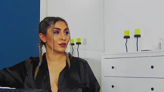 CelineMeyerr online show from October 28, 6:23 am