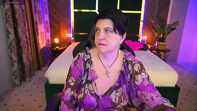 Snapshot of MilaSkyy chatting on March 7, 9:59 pm MilaSkyy online show from March 7, 9:59 pm