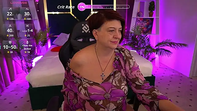 Snapshot of MilaSkyy chatting on October 12, 11:50 pm MilaSkyy online show from October 12, 11:50 pm