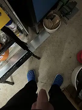 Snapshot of rundum40 chatting on December 26, 4:25 pm rundum40 online show from December 26, 4:25 pm