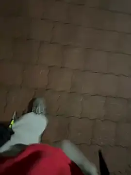 Snapshot of rundum40 chatting on January 24, 7:49 pm rundum40 online show from January 24, 7:49 pm