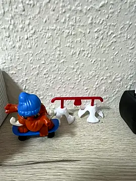 Snapshot of rundum40 chatting on November 17, 4:44 pm rundum40 online show from November 17, 4:44 pm