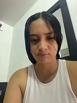 karla nill online show from May 6, 6:34 pm