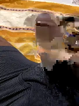 Snapshot of praju6655 chatting on September 16, 6:42 pm praju6655 online show from September 16, 6:42 pm