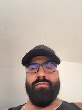 Lyon vach online show from February 18, 8:49 pm