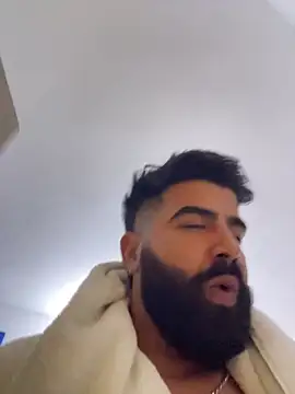 Lyon vach online show from February 9, 4:05 pm