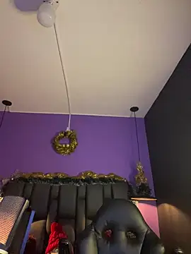 Lyon vach online show from December 4, 7:46 pm