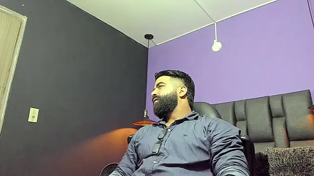 Lyon vach online show from March 4, 12:07 am