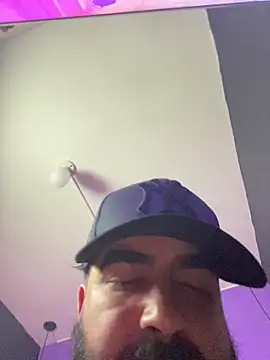 Lyon vach online show from November 26, 8:20 pm