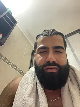 Lyon vach online show from December 3, 8:08 pm