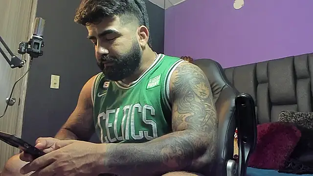 Lyon vach online show from February 17, 1:58 am