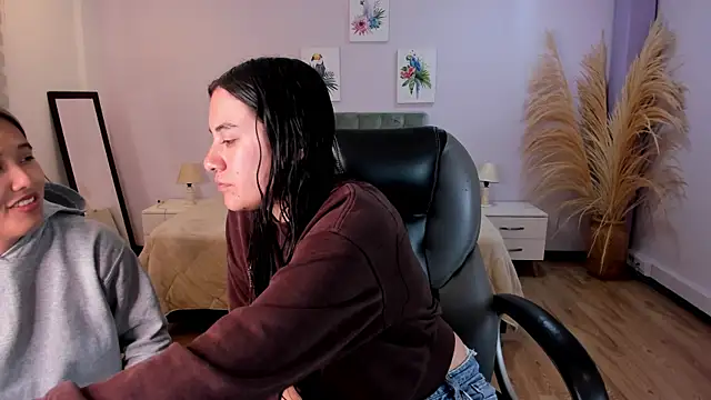 Icysweetcam online show from November 28, 10:37 am