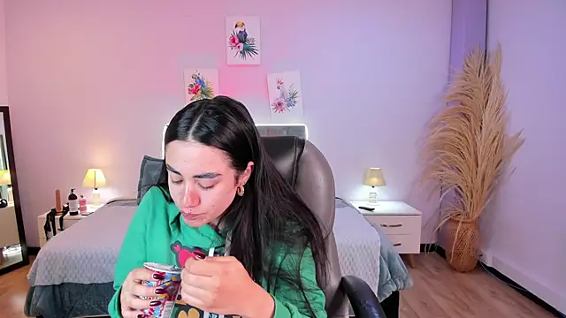 Icysweetcam online show from April 17, 12:19 pm