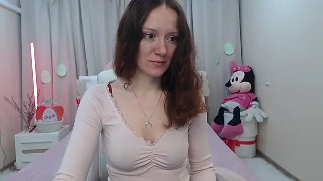 BarbaraStily online show from April 10, 8:32 am