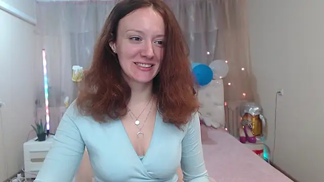 BarbaraStily online show from October 3, 7:32 am