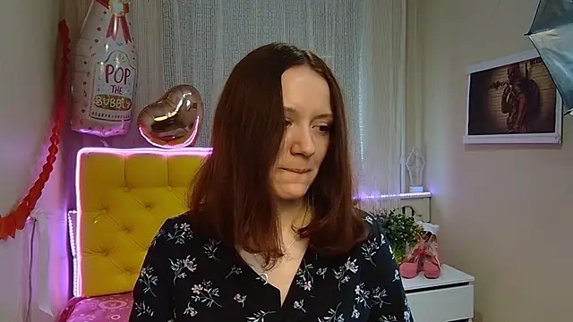 BarbaraStily online show from February 24, 11:10 am