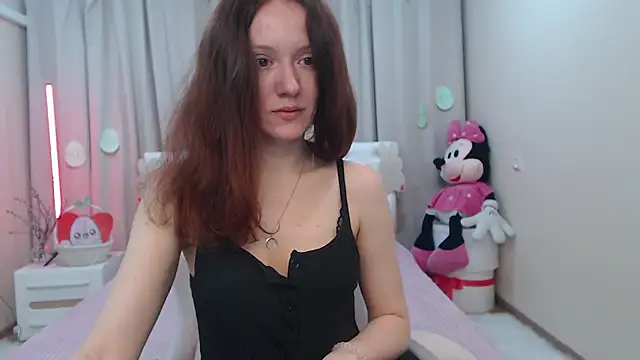 BarbaraStily online show from April 8, 6:48 am