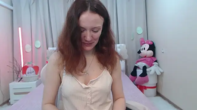 BarbaraStily online show from April 9, 6:41 am