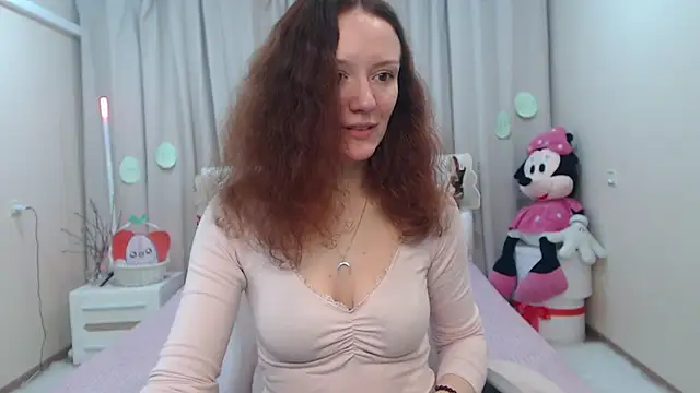 BarbaraStily online show from April 2, 8:10 am