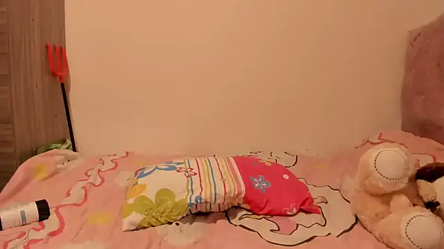 Catherine tabarezx online show from March 19, 11:43 am