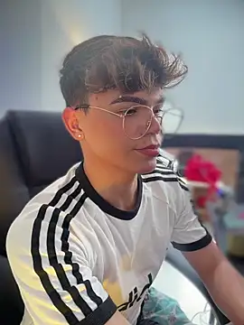 PRINCE STEV online show from March 16, 5:16 pm