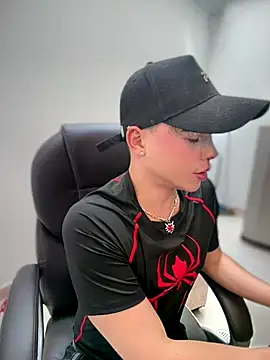 PRINCE STEV online show from December 18, 4:33 pm