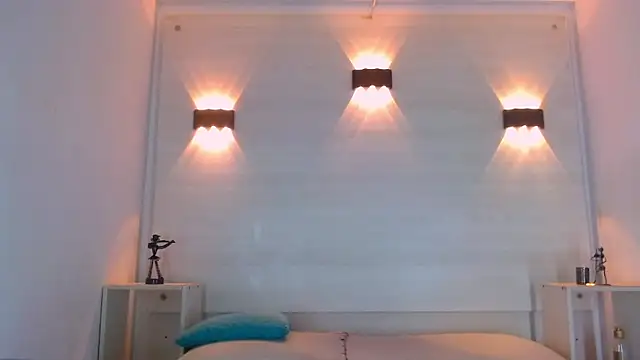 Molly Spears online show from March 3, 11:33 am