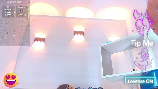 Molly Spears online show from February 25, 6:33 pm