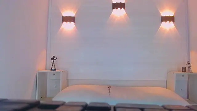 Molly Spears online show from March 6, 11:47 am