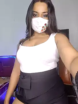 Snapshot of Black-Pearll chatting on March 14, 7:55 pm Black-Pearll online show from March 14, 7:55 pm