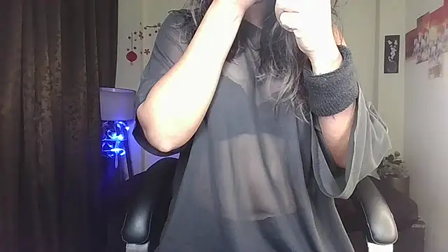 Black-Pearll online show from March 26, 4:55 am