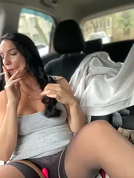 Roxana-Sexy online show from September 18, 4:15 am