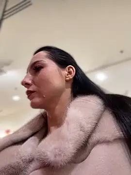 Roxana-Sexy online show from December 28, 6:17 am