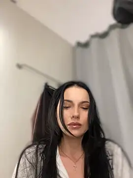 Roxana-Sexy online show from February 6, 5:14 am