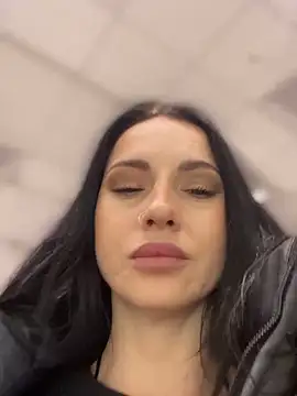 Roxana-Sexy online show from February 26, 5:29 am