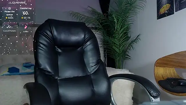 nolan twink1 online show from September 24, 5:41 pm