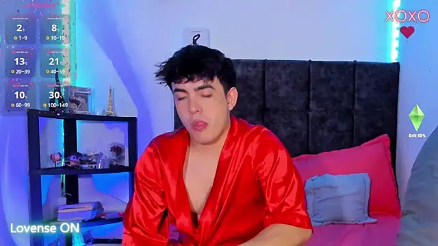 nolan twink1 online show from March 6, 6:41 am