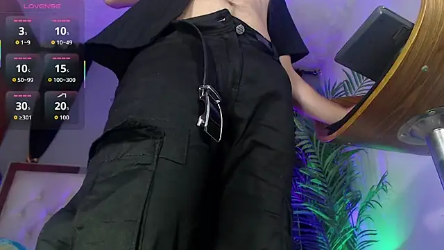 nolan twink1 online show from September 14, 6:30 pm