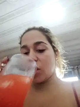 LaurenWelly  online show from November 18, 12:37 am