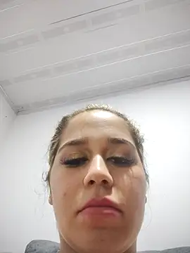 LaurenWelly  online show from October 31, 10:01 am