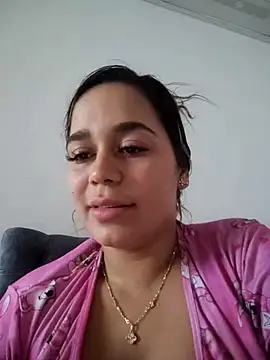 LaurenWelly  online show from March 30, 10:11 pm