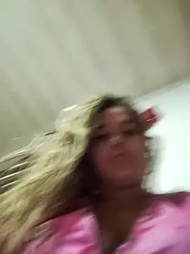 LaurenWelly  online show from December 19, 9:44 am