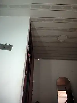 LaurenWelly  online show from April 18, 2:52 pm